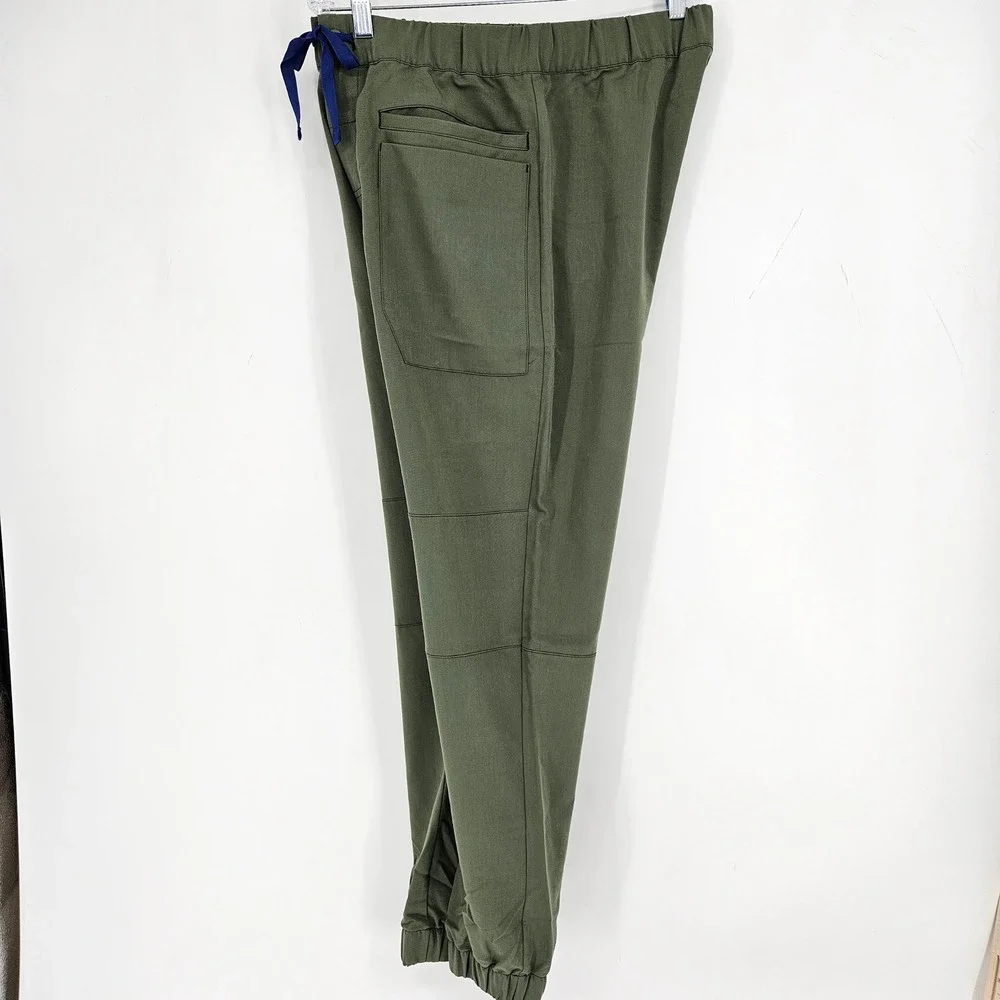 Figs Scrub Pants Mens Medium Classic Cape Cargo Jogger Healthcare Moss Green